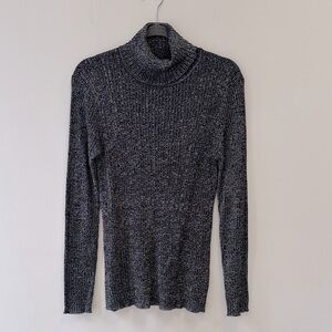 Cortelle Sz Large VTG Black and Silver Metallic Turtleneck Sweater